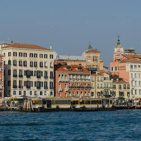 Appartement Ca' De Mezo Near San Marco Venise